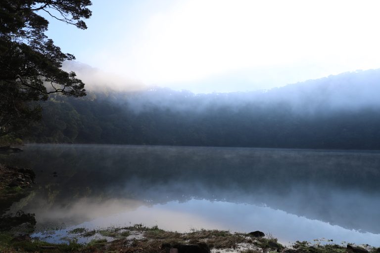 Danau_Kumbang